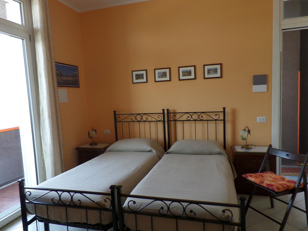 B&B Partenza Funivia Lecco Habitación foto